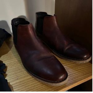 KENNETH COLE REACTION LEATHER BOOTS